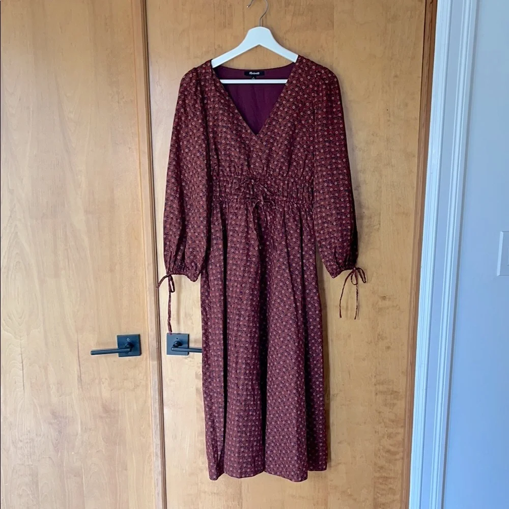 Madewell Sophia Tie-Front Midi Dress in Teaberry Floral - Picture 6 of 10